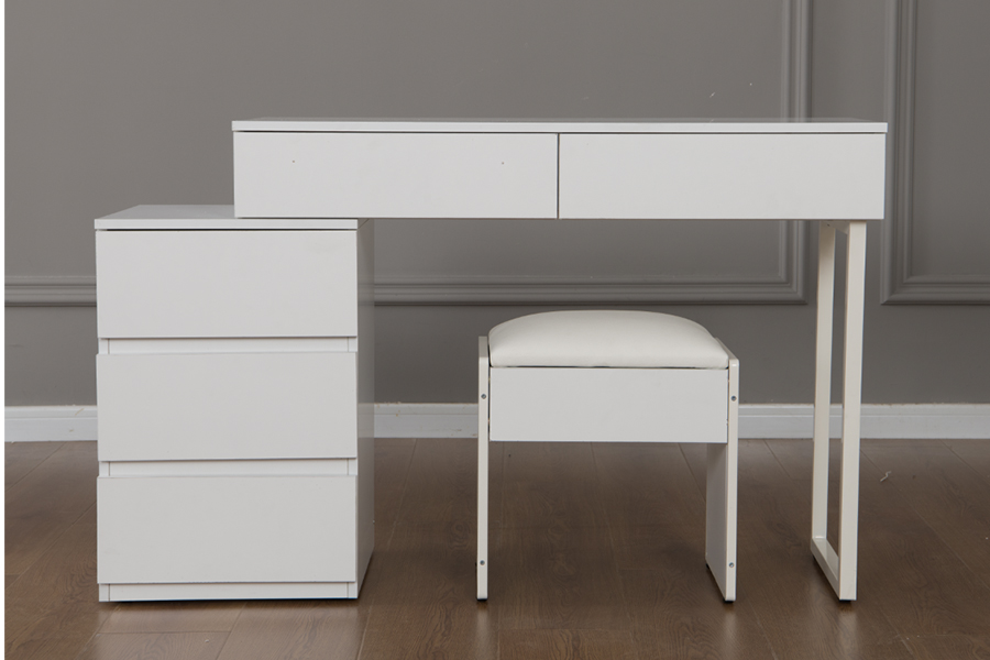 WSS992 Minimalistyczna toaletka w kolorze czystej bieli
