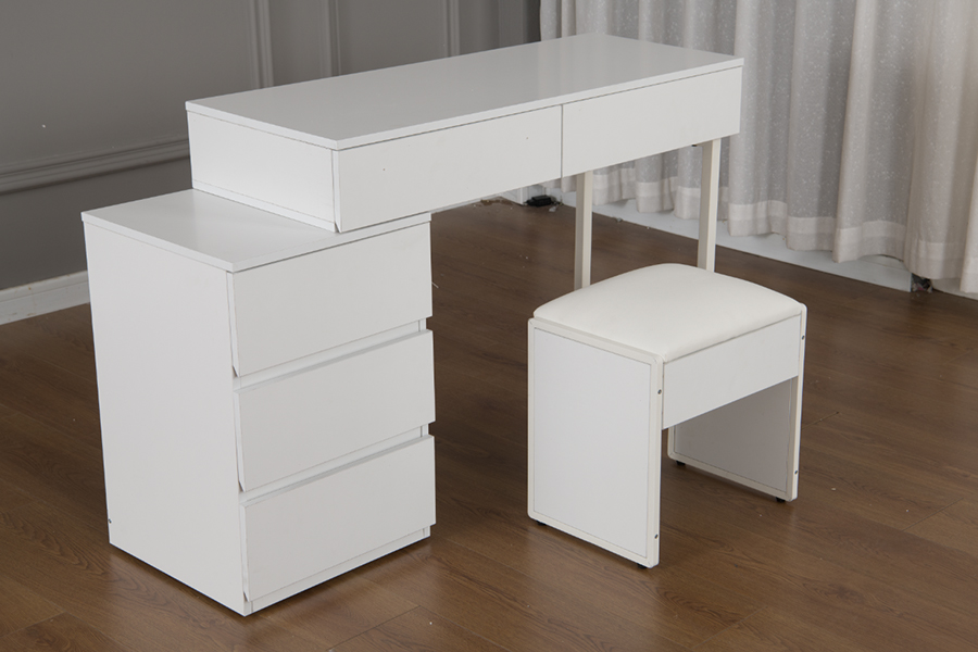 WSS992 Minimalistyczna toaletka w kolorze czystej bieli