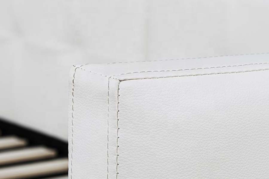 1637 Wysuwana rozkładana sofa z miękkiej skóry