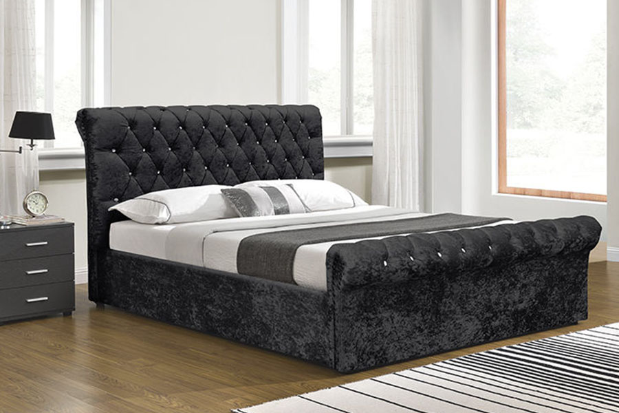 Łóżko ze schowkiem Chesterfield z kruszonego aksamitu i kryształu 1153G