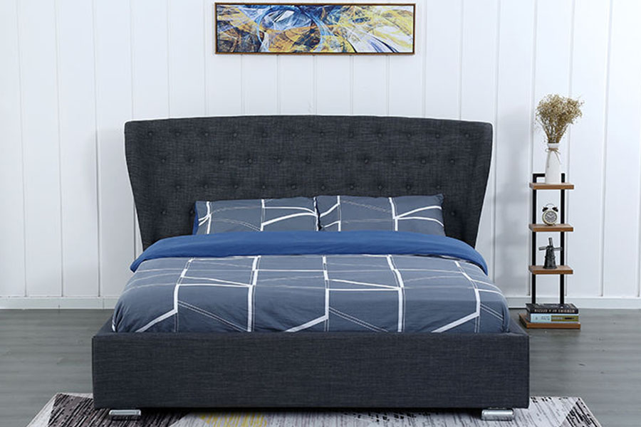 1292G Łóżko tapicerowane European Wingback w kolorze szaro-lnianym, zapinane na guziki i z drewnianymi nogami